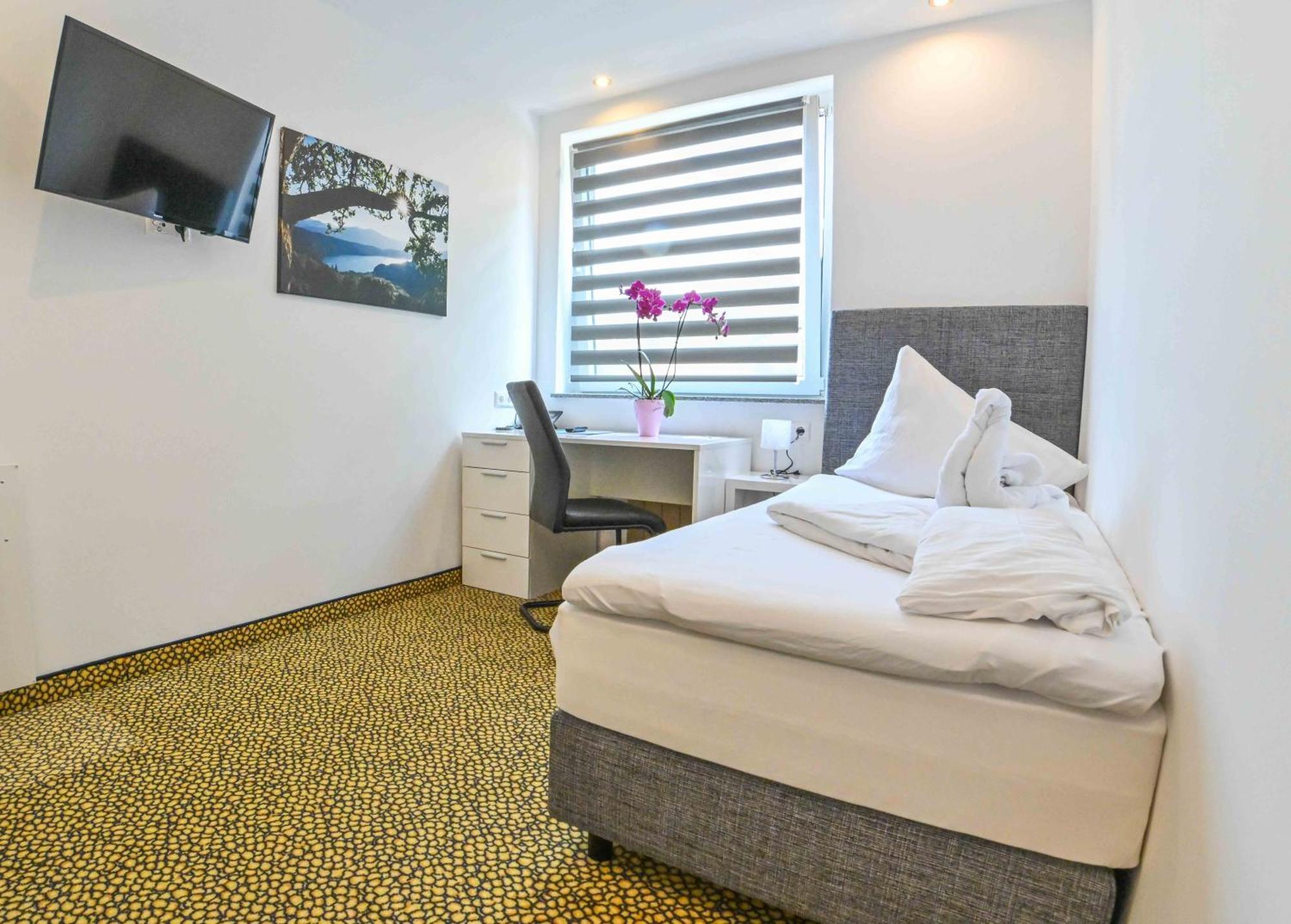 Hotel Bellevue Seeboden Pokoj fotografie